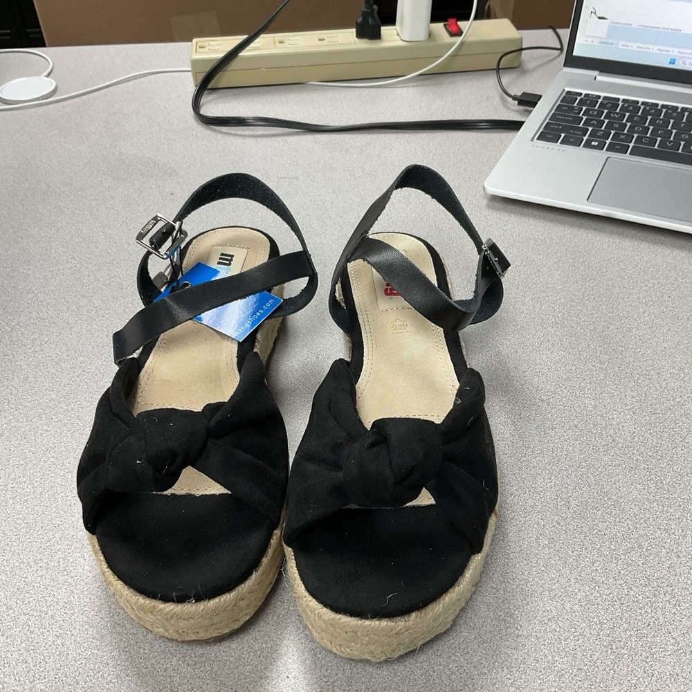 NWT MTNG Womens Black Knotted Espadrille Wedge Sandals EU 40 Summer Chic